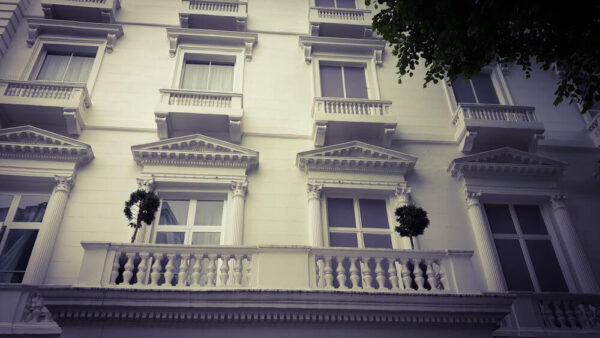 London Leinster Gardens Fake House Front Balkon