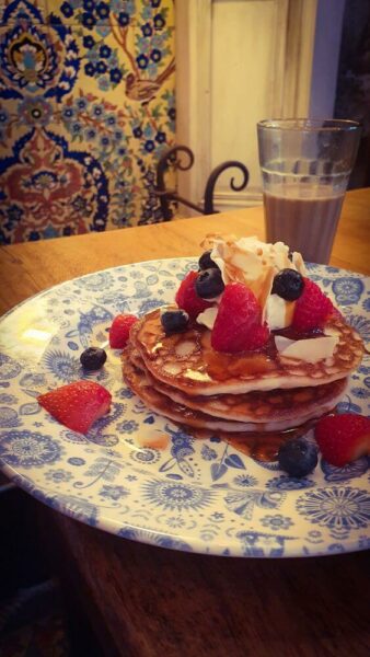 London Frühstück Dishoom Pancakes Chai