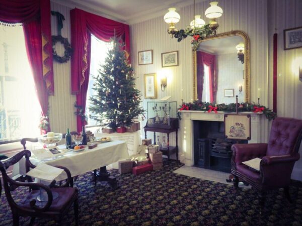 Charles Dickens Museum London Wohnzimmer Weihnachten