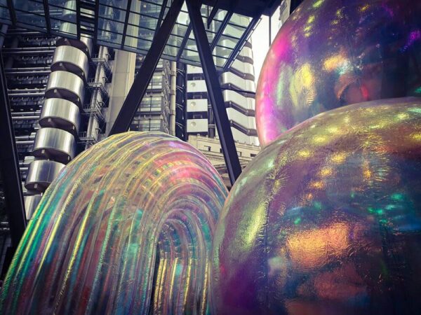 London 2024 Leadenhall Building Regenbogenbögen