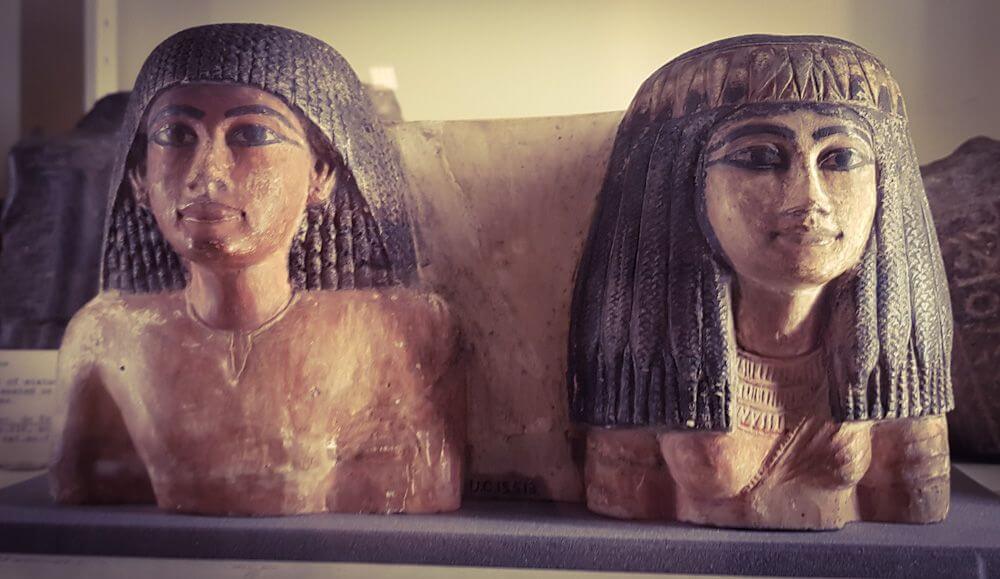 London Ägypten Petrie Museum Köpfe Mann Frau