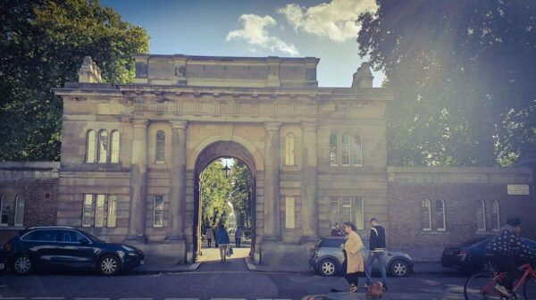 London Brompton Cemetery North Gate Eingang