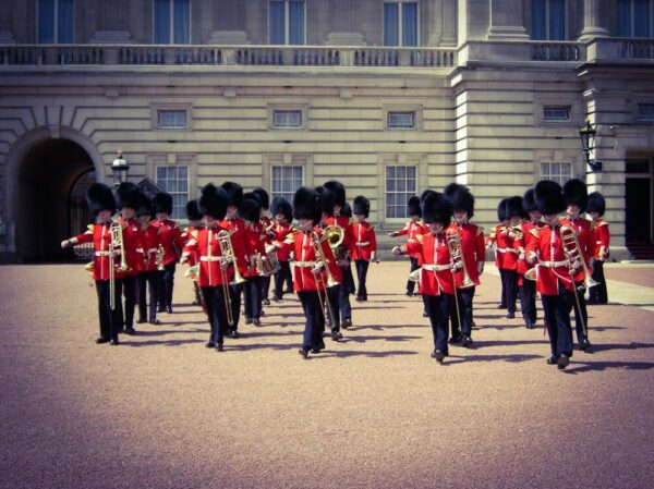 London Changing of the guards Wachwechsel Musik