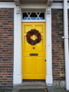 Most doors get decorated with Christmas wreaths from November onwards