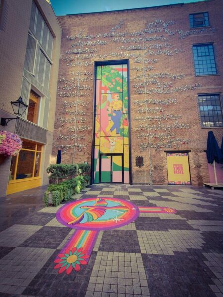 London Covent Garden Mercers Treasure Walk Dorothea Ranken Hauswand