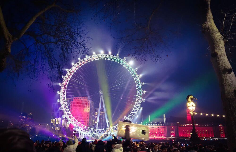 London Eye Riesenrad Silversterfeuerwerk