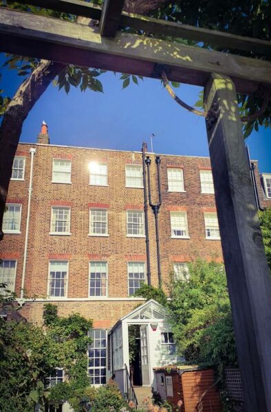 London Hammersmith Emery Walker House Garten