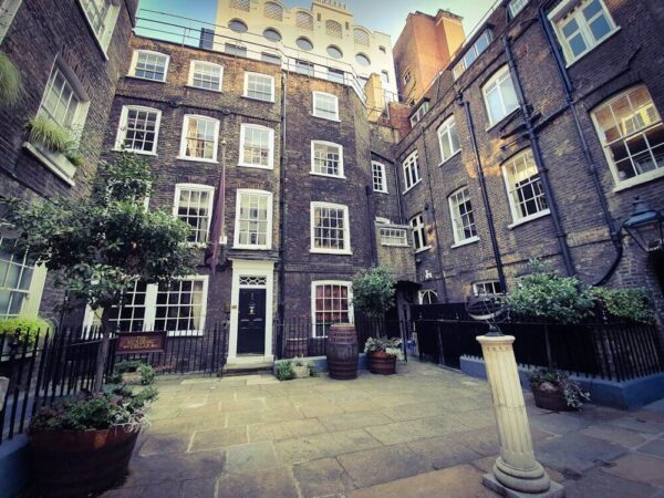 London Pickering Place Georgian Gebäude Gaslaterne Zeitreise