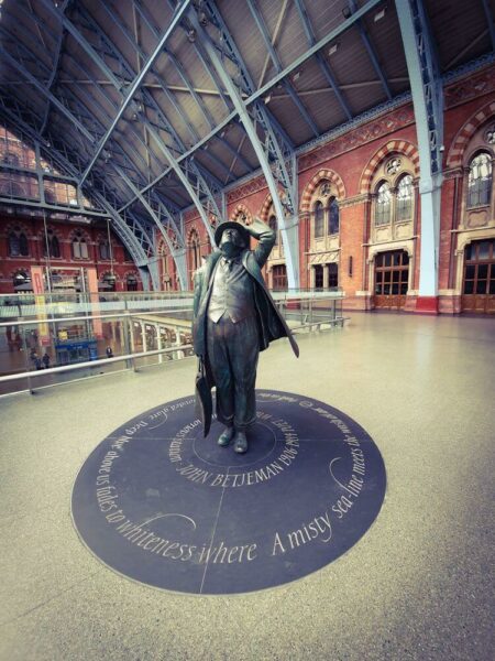 London St Pancras International Station Statue Betjeman