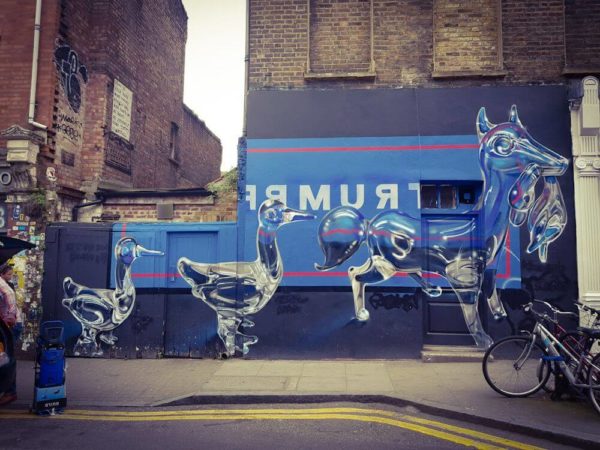 London Street Artist Fanakapan Fan 3D Fuchs Gans gestohlen Hanbury Street