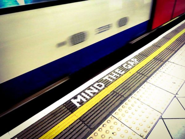 London Survival Guide Tube Mind the Gap