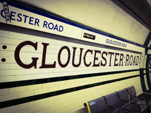 London Tube Leslie Green Stationsname Gloucester Road