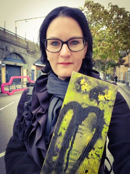 Sean Worrall Street Artist London Art Drop Totally-London green leaf heart happy face