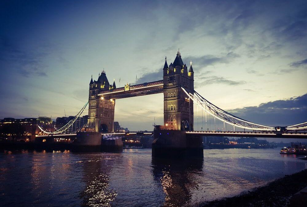 Tower Bridge London A-Z