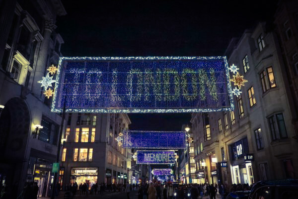 Weihnachtsbeleuchtung London Oxford Street 2020