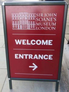 Eingangsschild Sir John Soane's Museum