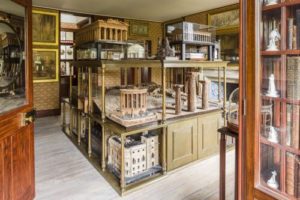 Der Modellraum in dem antike Bauwerke und die Gebäude von Sir Soane nachgebildet sind © Sir John Soane's Museum