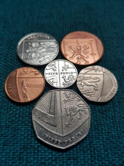 UK Münzen Royal Shield Pound