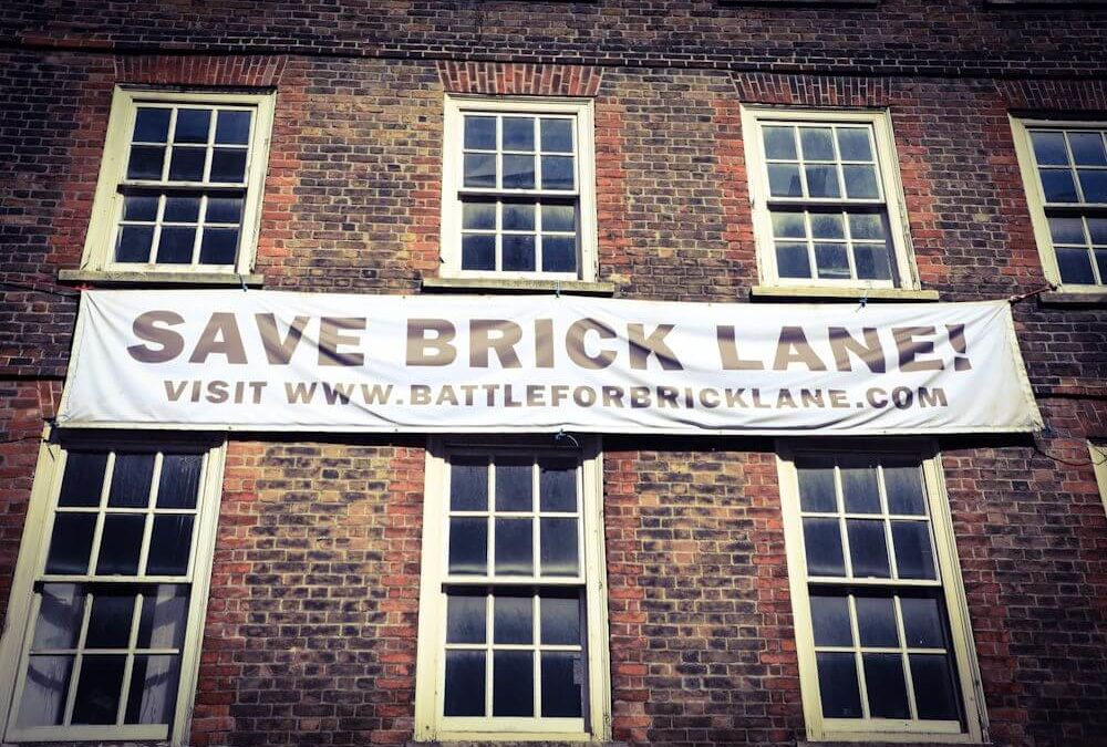London Save Brick Lane Banner Hugenottenhaus
