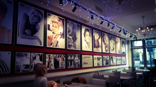 London Cafe Diana
