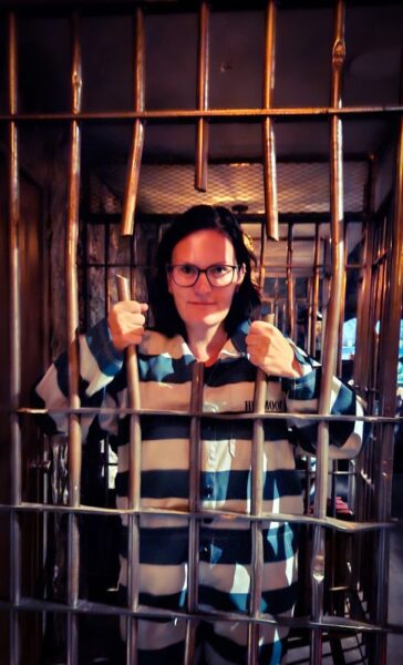 London Hexmoor Simone Gefängnis Cocktails